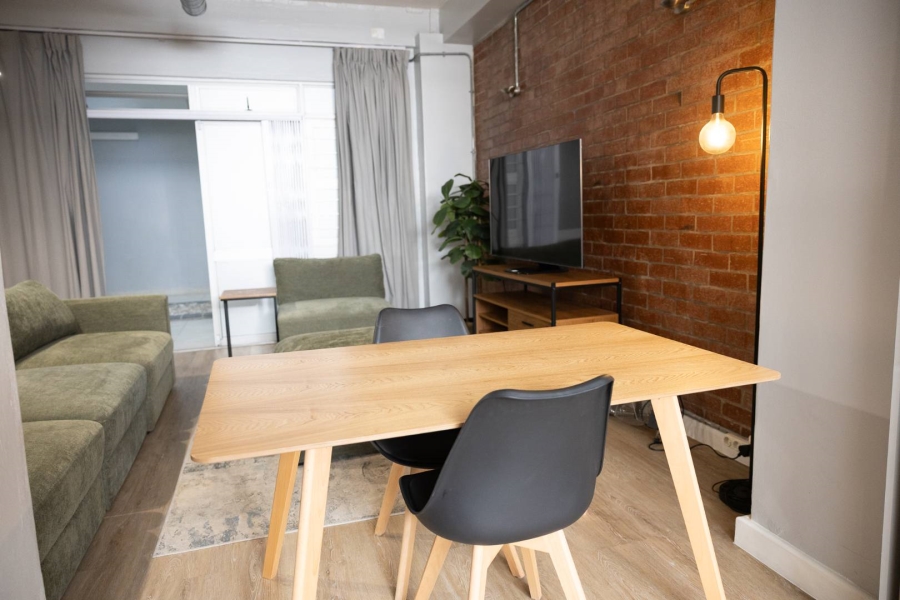 1 Bedroom Property for Sale in Gardens Western Cape